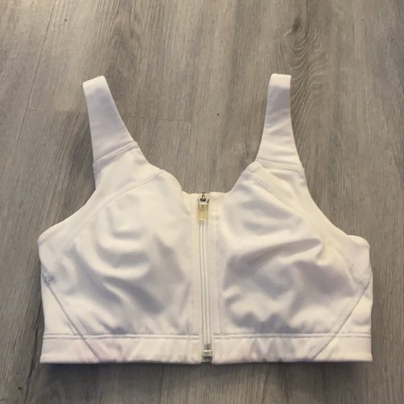 🏳️ New balance white zip up bra size small - Picture 2 of 11